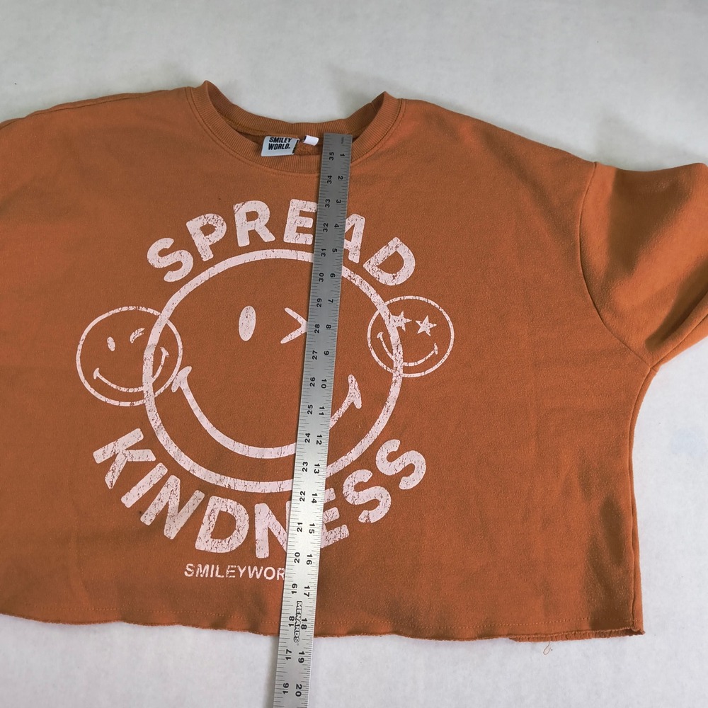 SmileyWorld Spread Kindness Graphic Sweatshirt Womens XL Cropped Orange‎ - Picture 8 of 9